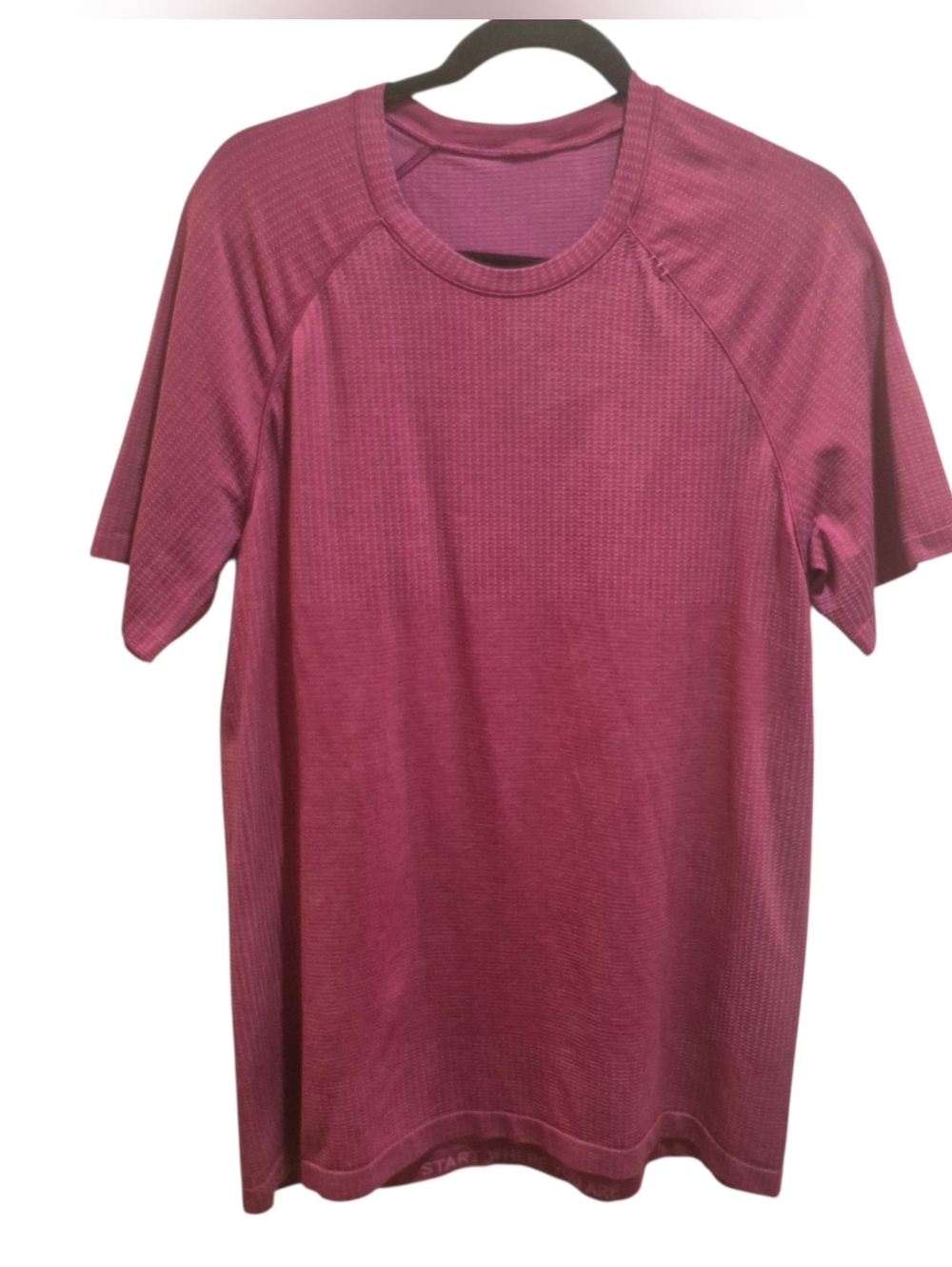 Lululemon Men's Vent Tech Size Large Pink Red Short Sleeve Tee Shirt Swiftly Run